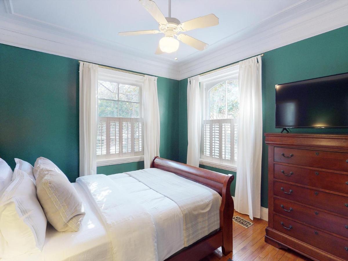 Southern Charm On Liberty Savannah Luaran gambar