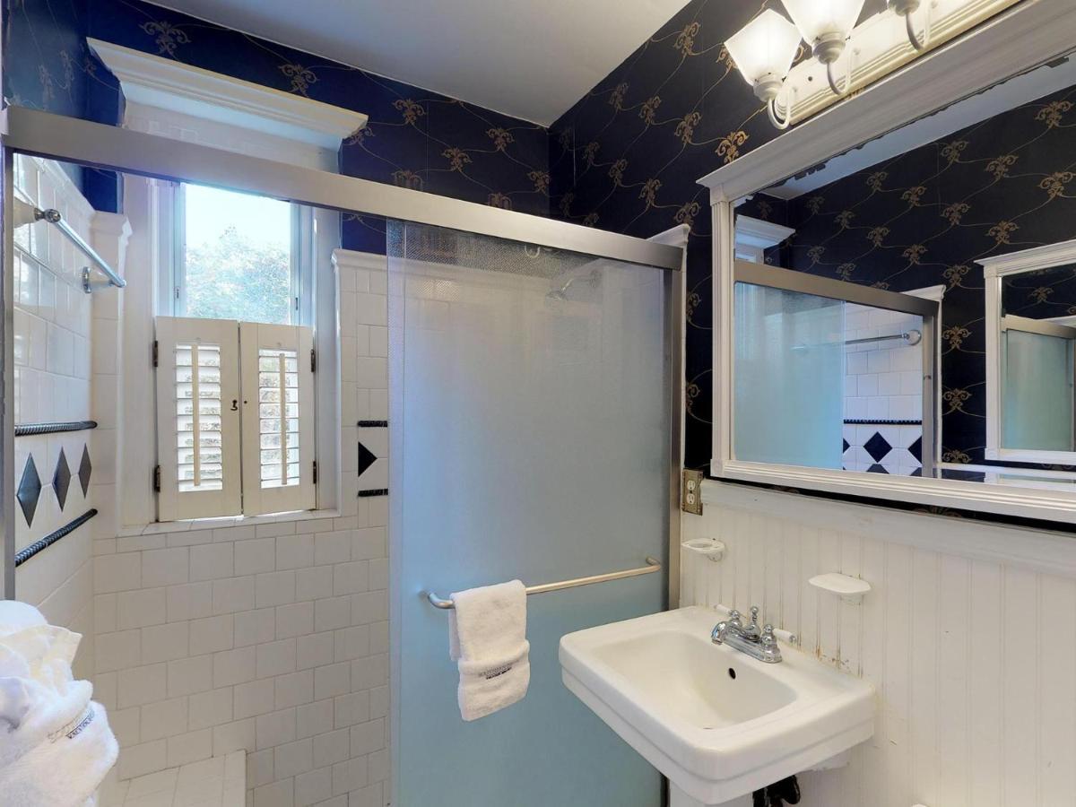 Southern Charm On Liberty Savannah Luaran gambar
