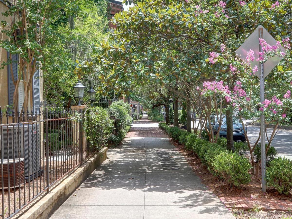Southern Charm On Liberty Savannah Luaran gambar